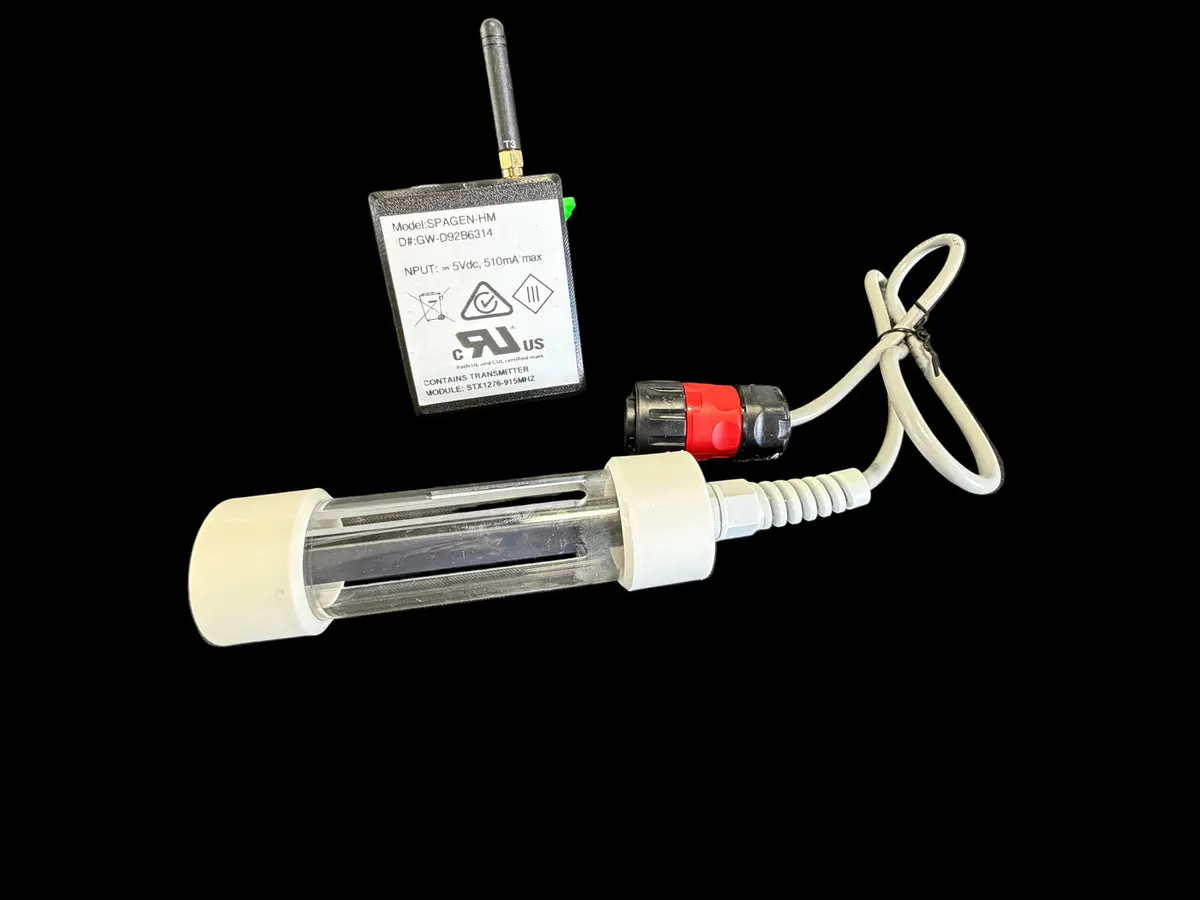 SpaGen Salt System Plus: the Wi-Fi house module and the salt cell